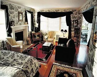 Hotel Rosewood Inn Victoria