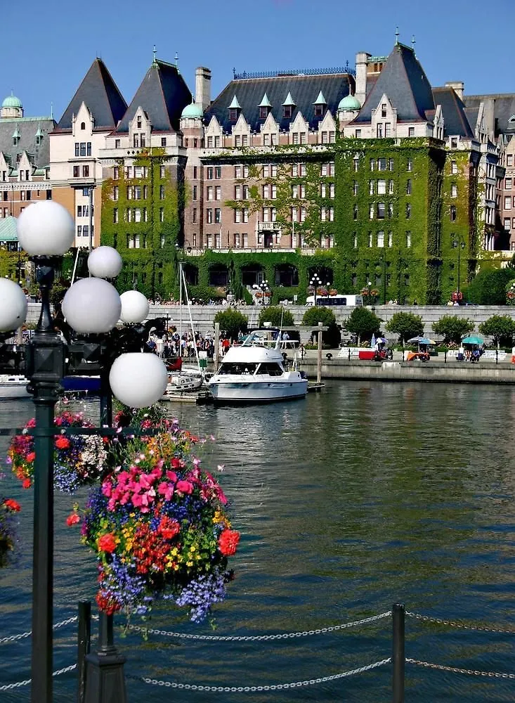 Rosewood Inn Victoria